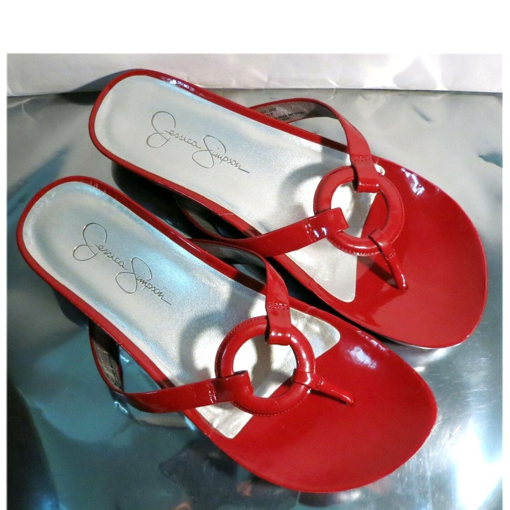 Jessica Simpson JS - Florie, Mesh Red Thong Style Flats / Sandals, Size 7B - Picture 3 of 9